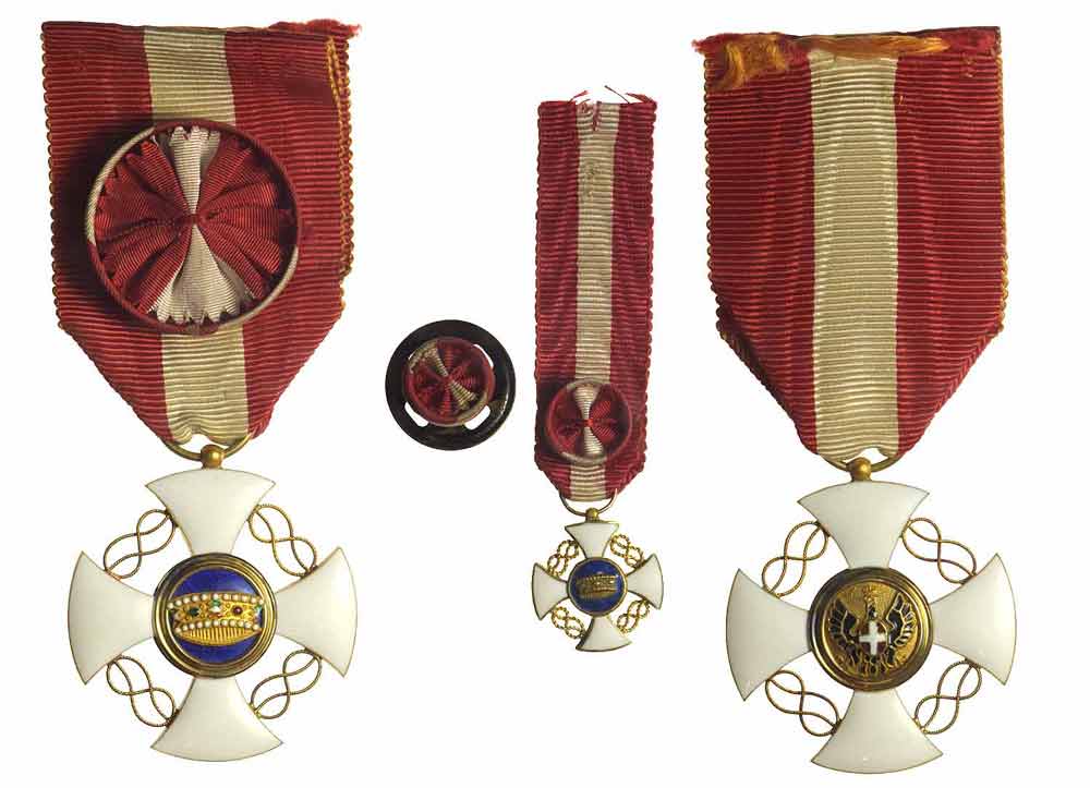 Medals Italy Ordine Corona dItalia Ufficiale Gold 